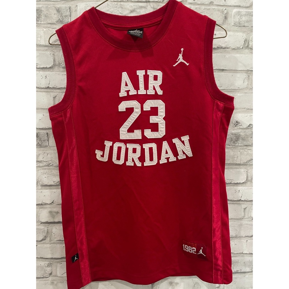 Michael Jordan Air Jordan Basketball Jersey Youth Size L # 23 Red White